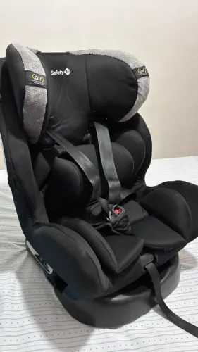 Cadeirinha Multifix da Safety 1st