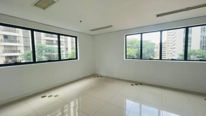 Imóvel à Venda por R$ 360.000,00 - Jardins - São Paulo/UF