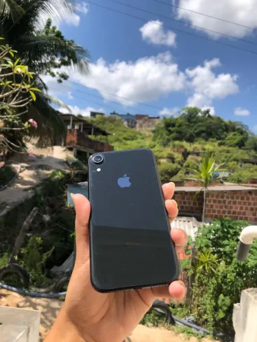 iPhone XR original pegando tudo 