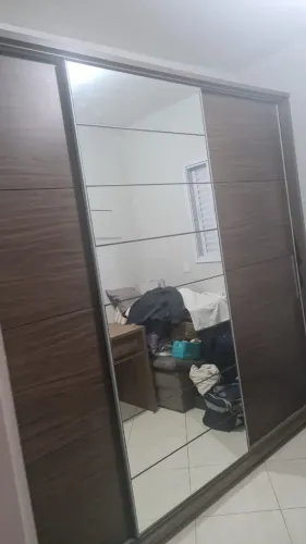 Vendo armário para quarto