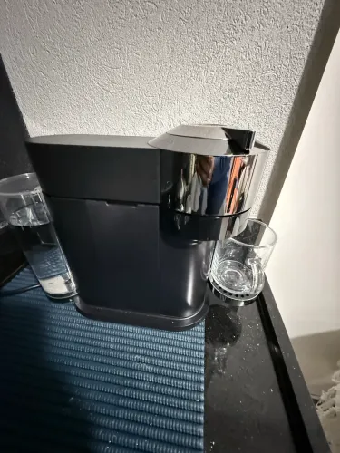 Cafeteira Nespresso Vertuo Next Cromada Para Café Espresso