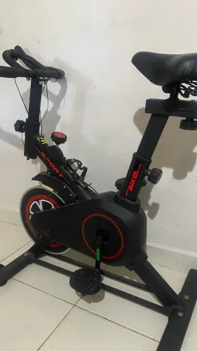 Bicicleta ergométrica spinning