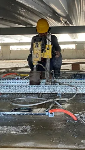 Operador de Máquina Perfuratriz