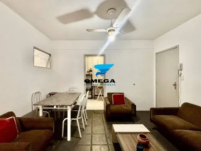 Apartamento à Venda a 100metros da praia na Praia da Enseada - Guarujá/SP - Localização pr