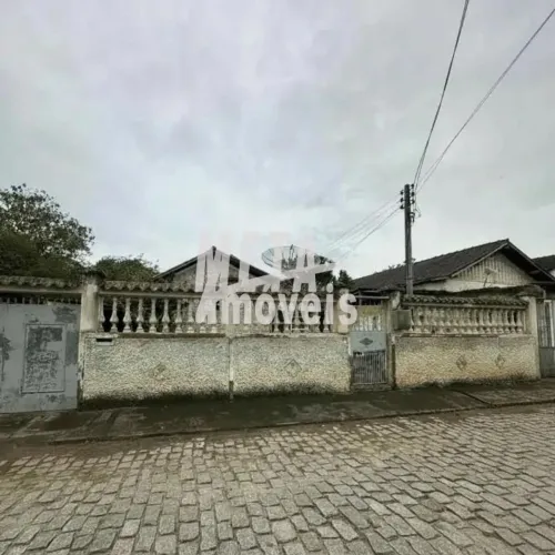 Casa com 3 dormitórios à venda, 85 m² por R$ 250.000 - Goytacazes - Campos dos Goytacazes/