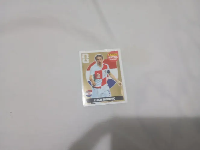 Card extra sticker modric Gold copa 2026