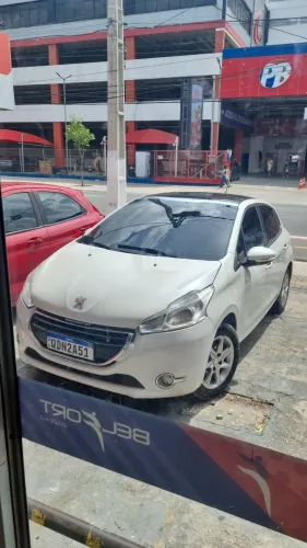 Peugeot 208 Allure 1.5 Flex 8V 5P 2015