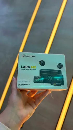 LAPELA LARK M2 LACRADA!!