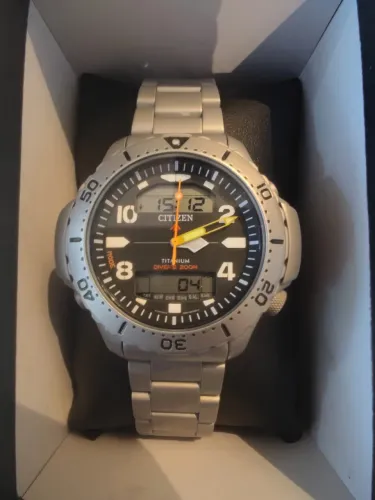 Citizen Aqua 4 titanium 