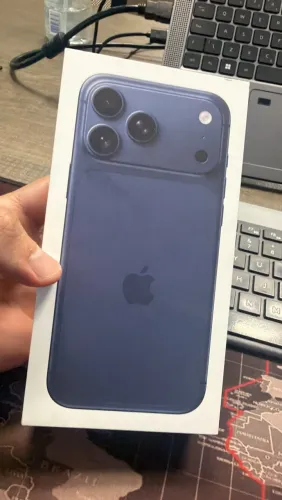 iPhone 17 pro Max 256 lacrado