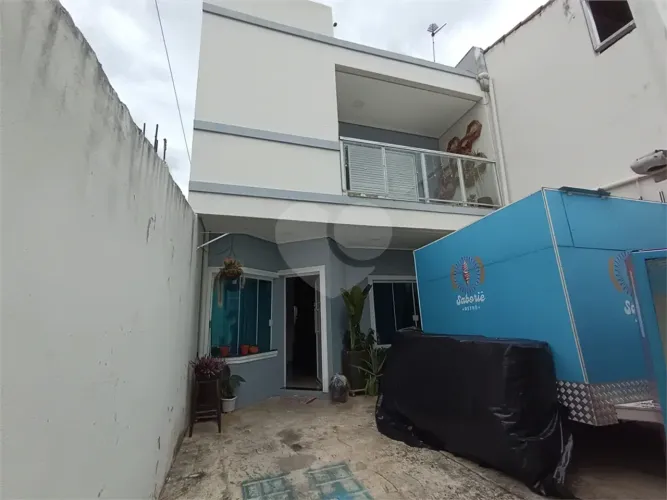 Casa Sobrado à venda com 4 quartos no Bairro Parque Jataí em Votorantim SP