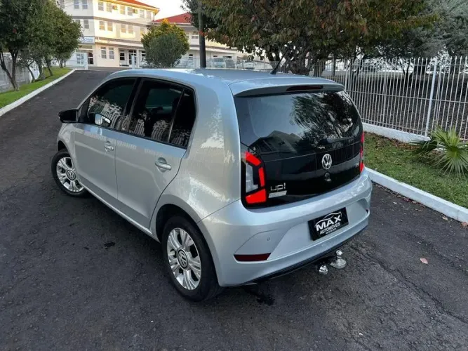 Volkswagen Up! Move 1.0 TSI Total Flex 12V 5P 2018