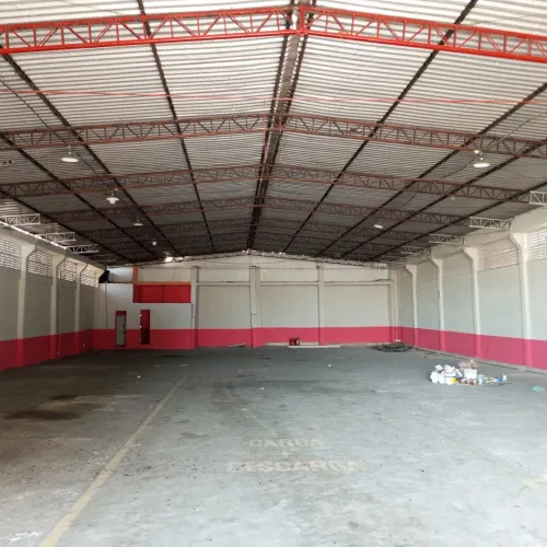 GALPÃO 900M² - GLÓRIA
