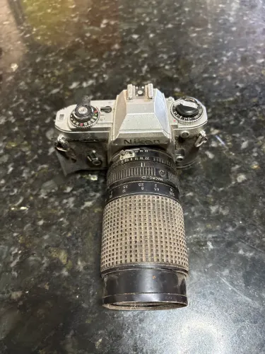 Nikon FG Analógica + Lente Zoom | Para Colecionador