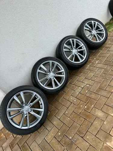 Jogo de roda original audi a3 aro 17 5x112