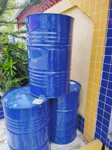 Bombonas de ferro 200 litros 2 por 100,00 promoção