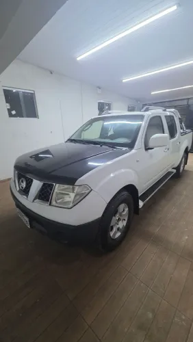 Nissan Frontier XE CD 4X4 2.5 TB Diesel 2009
