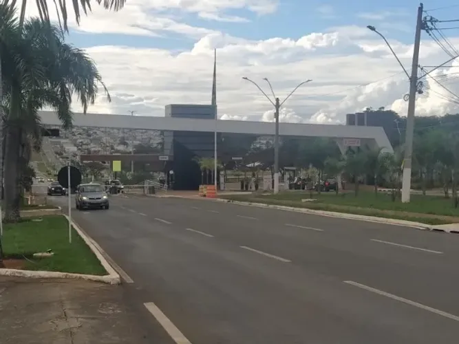 CABV - Lote Residencial 504 m² Cond Fechado