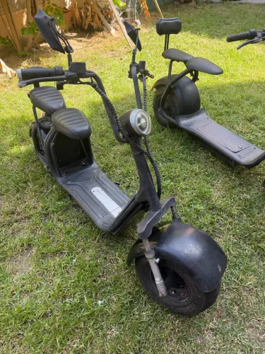 Scoolter elétrica