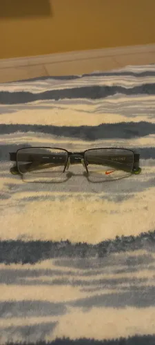 Armação de óculos de grau Nike
