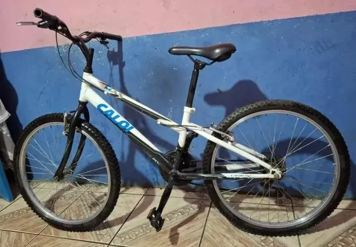 Bicicleta Caloi aro 24 top toda completa faço entrega grátis 