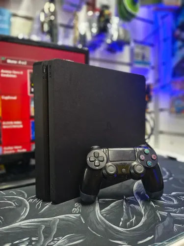 Ps4 Slim 1tb seminovo Desbloque@do 9.00 com jogos