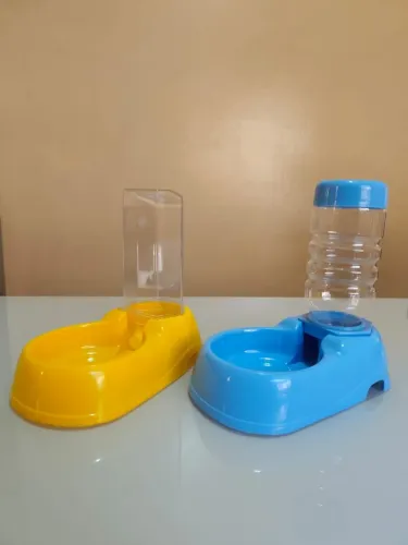 Kit 2 peças Comedouro E Bebedouro Bebedor comedor Bebe Cães Basic