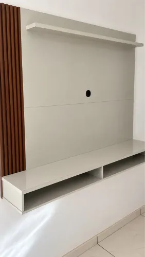 Painel para televisão