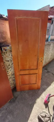 Porta de Curupixá moldurada
