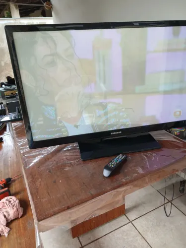 Tv sansung 43 " plasma