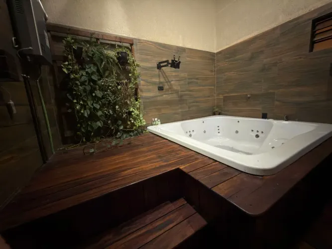 Linda casa . Ótima localização . Financiamento 