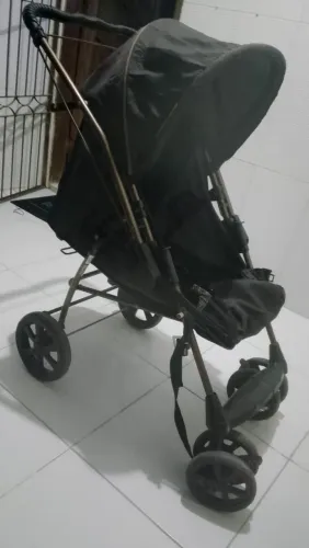 Pouco tempo de uso pra vende ligeiro 