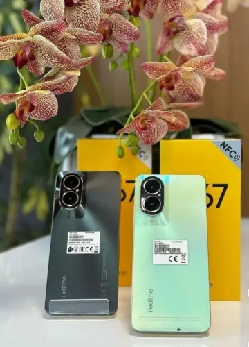 Celular Realme C67 4G - 256GB Rom / 8GB Ram - Anatel + Capa e Película - Produto Lacrado!!