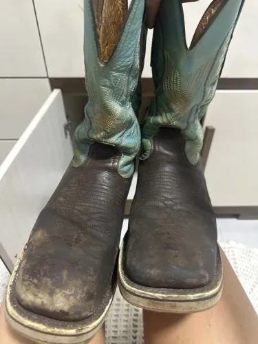 Bota para trabalhar usada TAM 40