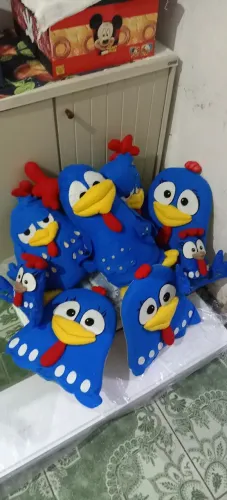 Decoração da Galinha pintadinha em perfeito estado, tudo feito a mão. 