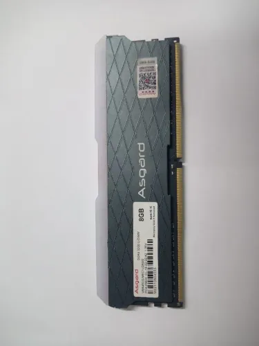 MEMORIA RAM ASGARD DDR4 DE PC 8GB COM RGB
