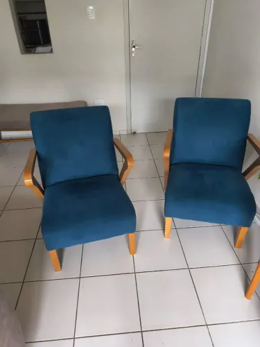 Duas poltronas