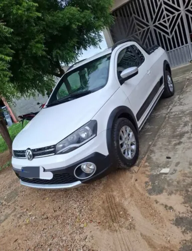 Saveiro Cross completona 