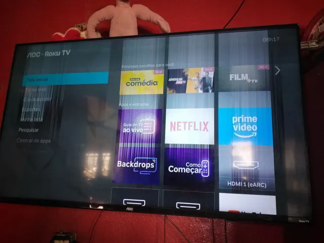 Tv smart Aoc roku 50 polegadad possui controle funciona perfeitamente 290$ leia embaixo