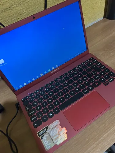 Notebook Positivo Motion Red