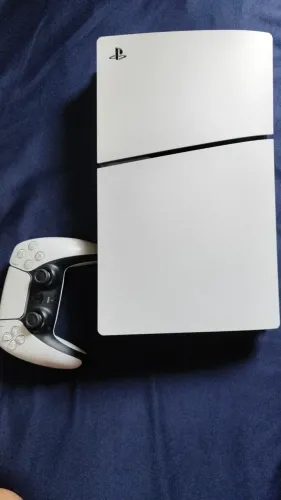 Vendo PS5 zero com 1 controle