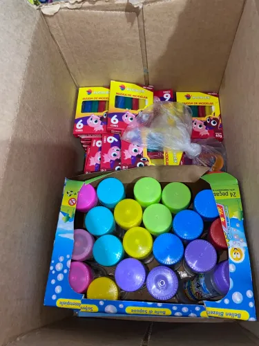 150,00 - 20 CX DE MASSINHA, 20 GIZ DE CERA, 20 BOLHA DE SABÃO, 20 COLORIR, 20 CORTADOR