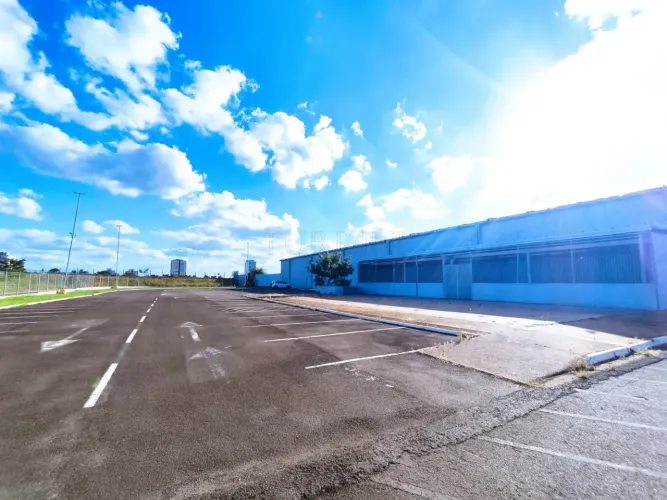 Salão disponível para locação em Bauru-SP