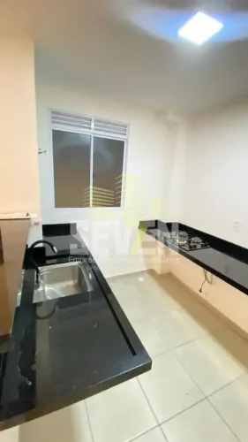 Apartamento com 2 Quartos em Bauru Térreo com Área Privativa