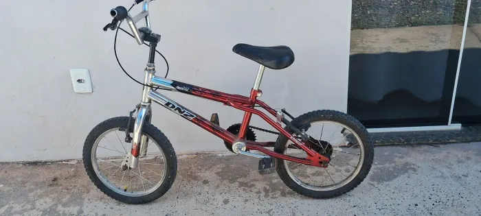 Vendo bicicleta FRESTYLE DNZ só R$ 250,00