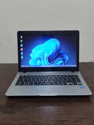 NOTEBOOK SAMSUNG BARATO - PRONTO PARA USO