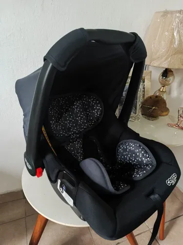 Bebê conforto semi-novo em perfeito estado