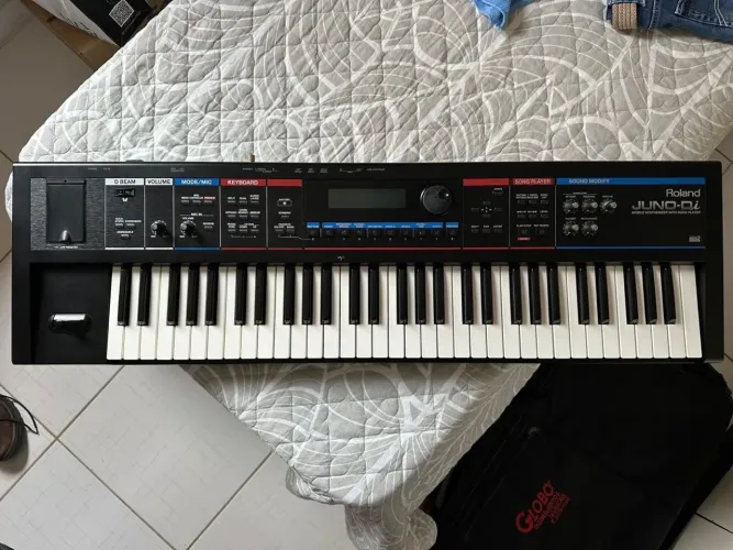 Teclado Roland Juno Di 05 Oitavas