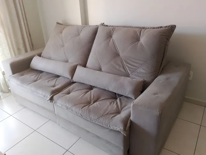 Sofá retrátil