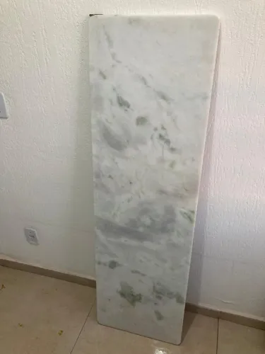 Pedra bancada - Mármore branco pinta verde